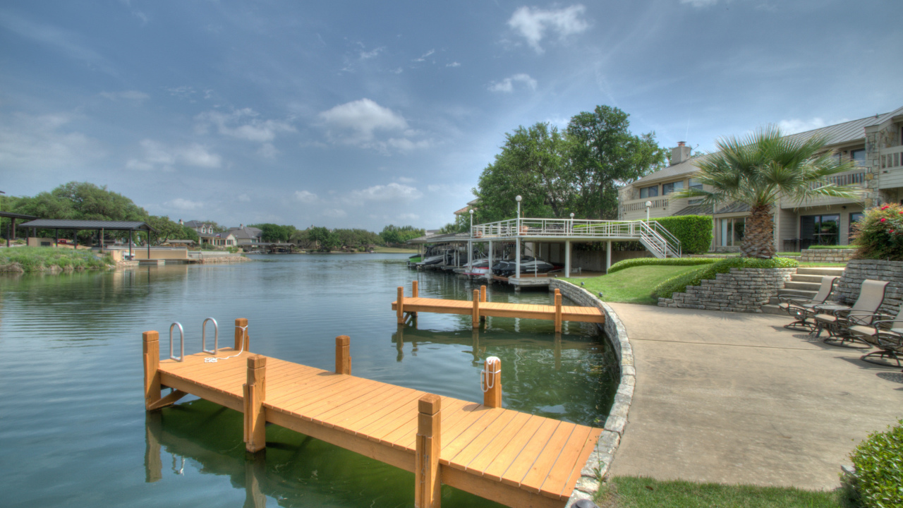 2512 Diagonal #2, Horseshoe Bay, TX, 78657 Scene 4