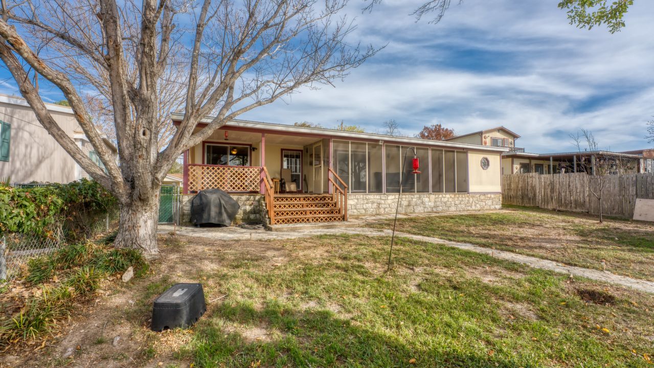 704 CR 136b, Kingsland, TX, 78639 Scene 3