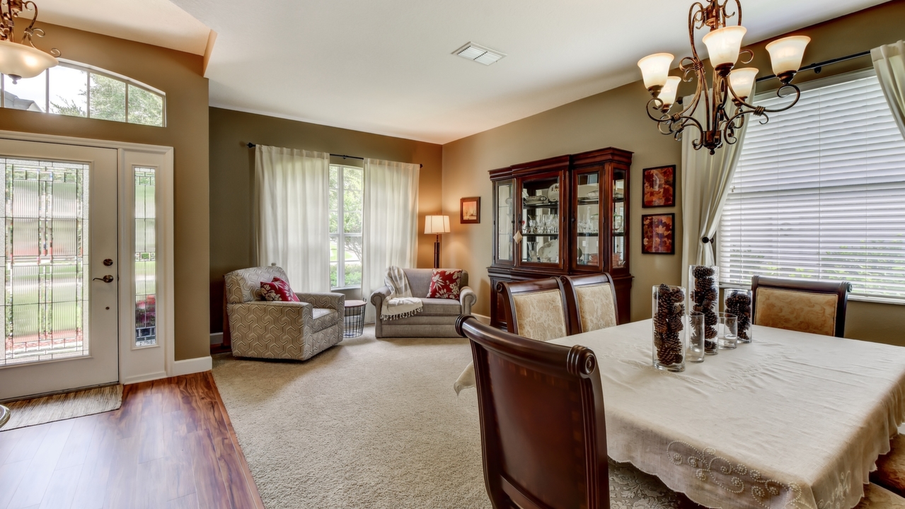 Dining Area / Living Room