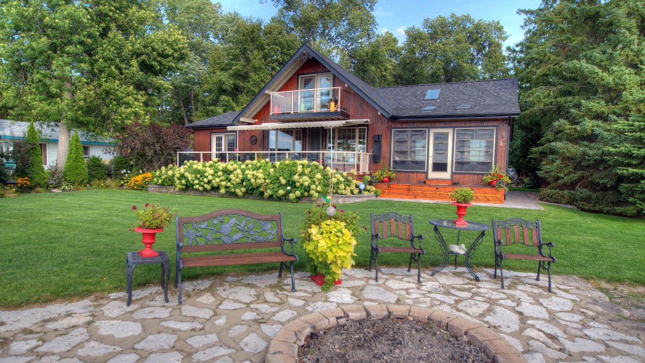 Lakeside Stone Patio