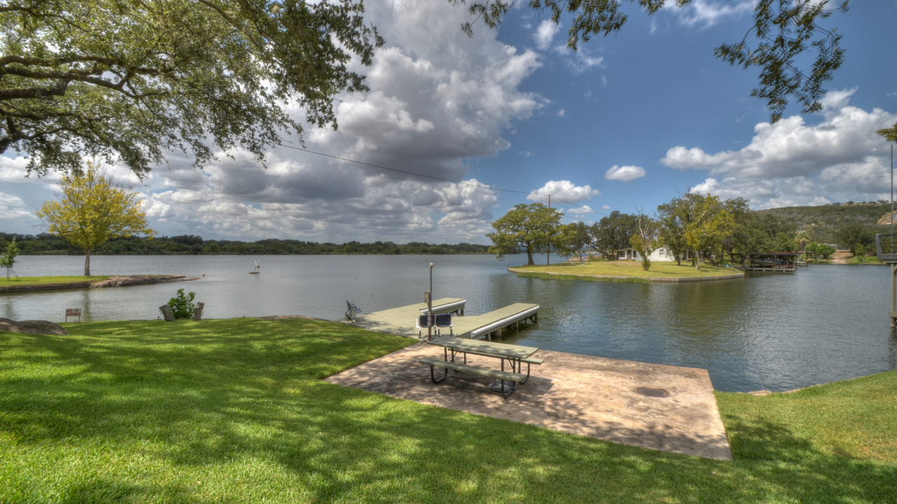 712 Circle Drive, Kingsland, TX, 78639 Scene 1