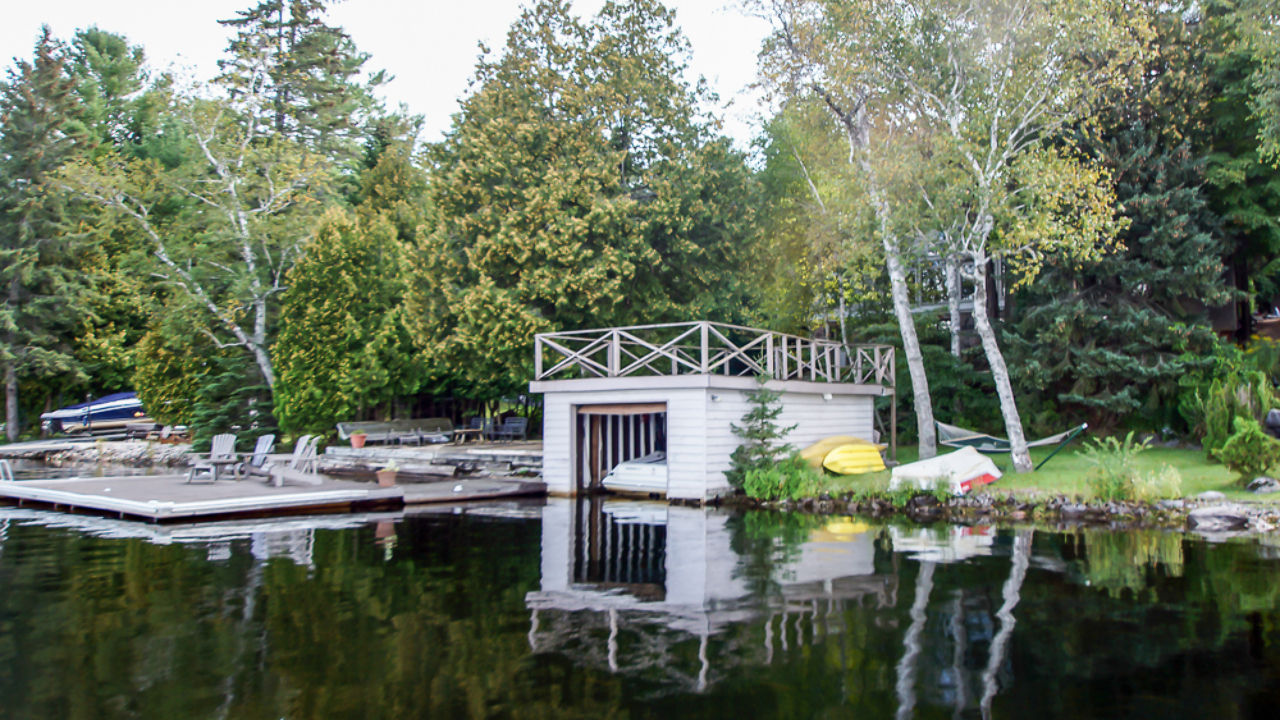 Wet Slip Boathouse