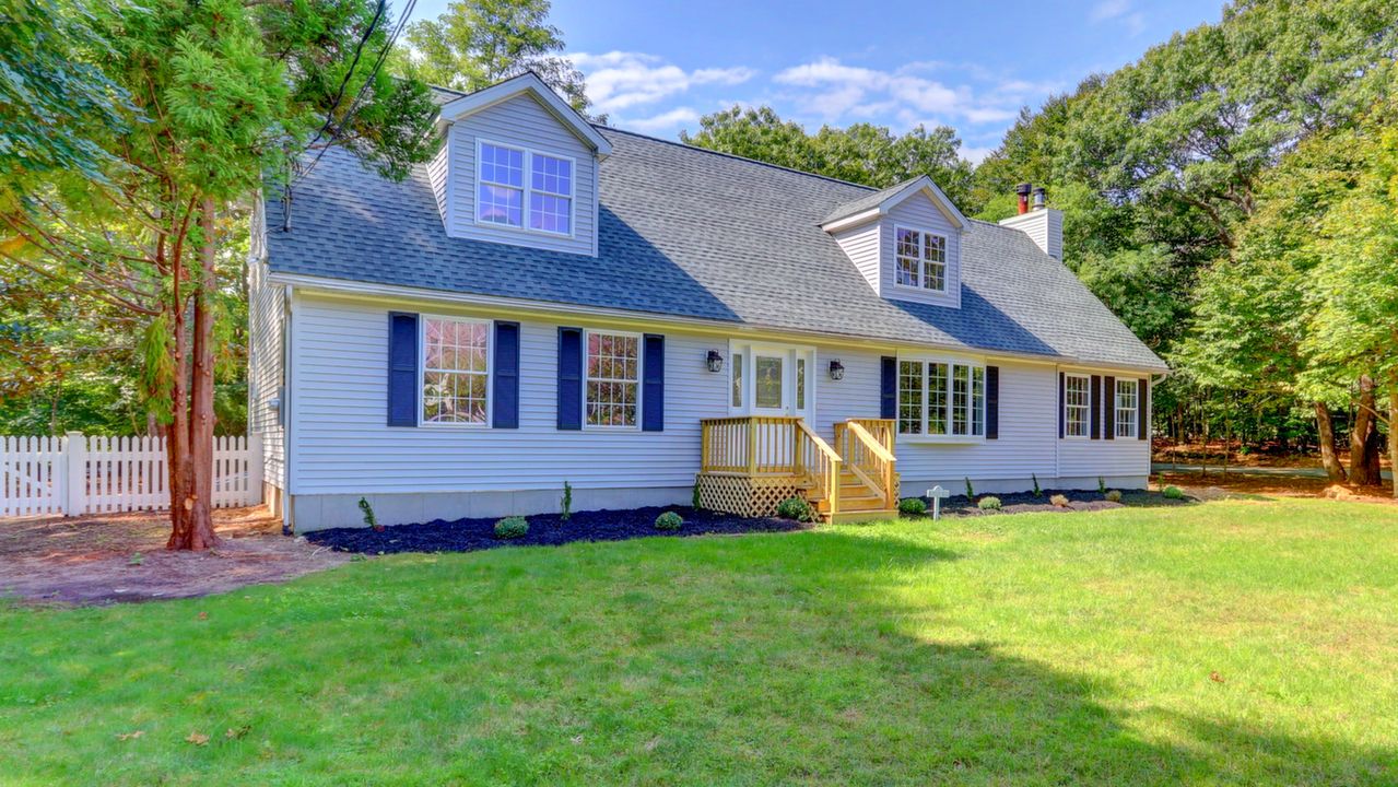 35 Hartley Blvd, East Hampton, NY, 11937 Scene 2